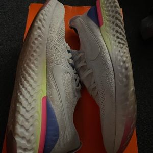 Used Nike epic reacts